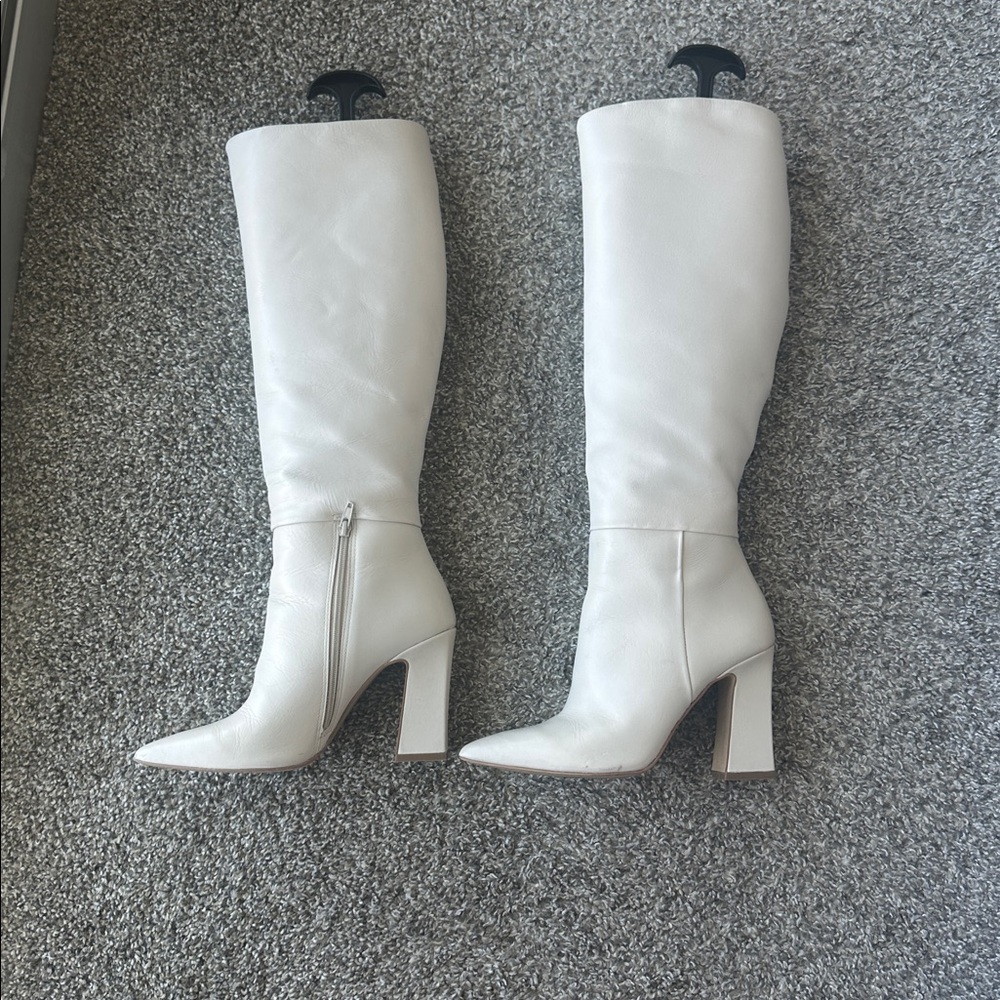 Steve Madden Boots - Picture 3 of 10